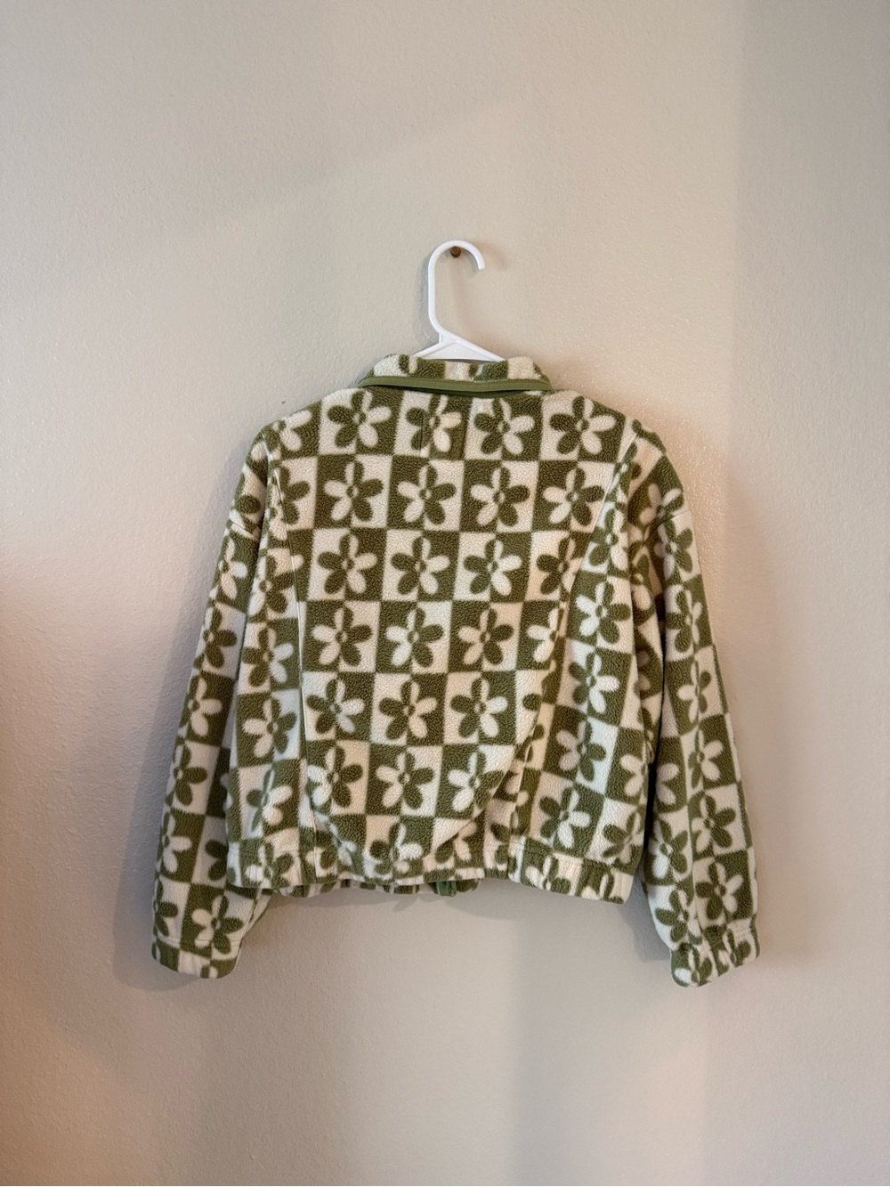 Thread & Supply Green and Cream Floral Grid Fleece Jacket - Picture 2 of 4